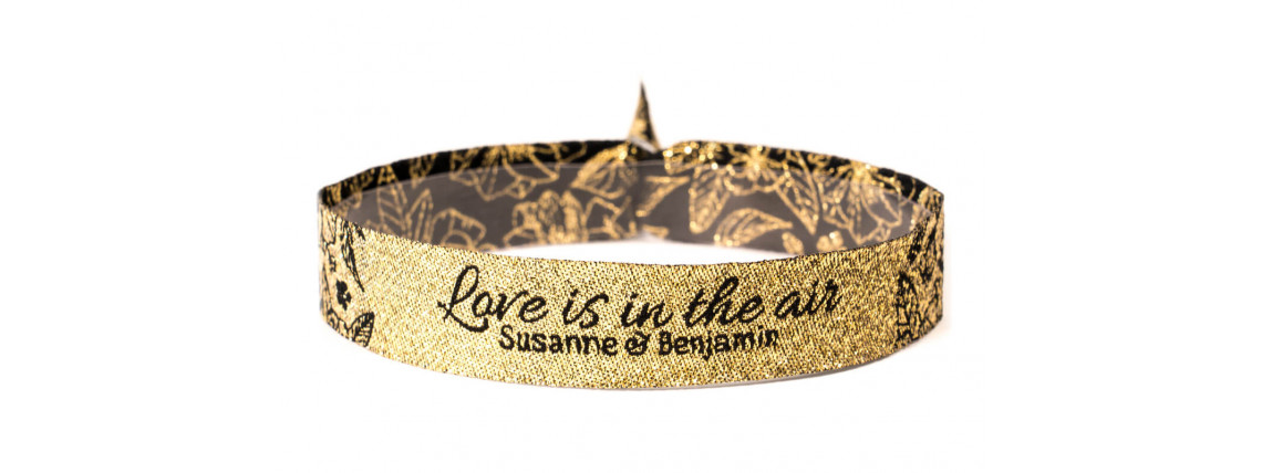 Woven bracelet - Love is in the air